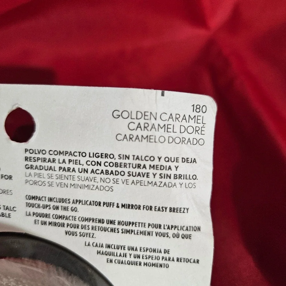 Covergirl‎ Clean Invisible Pressed Powder 180 Golden Caramel Makeup